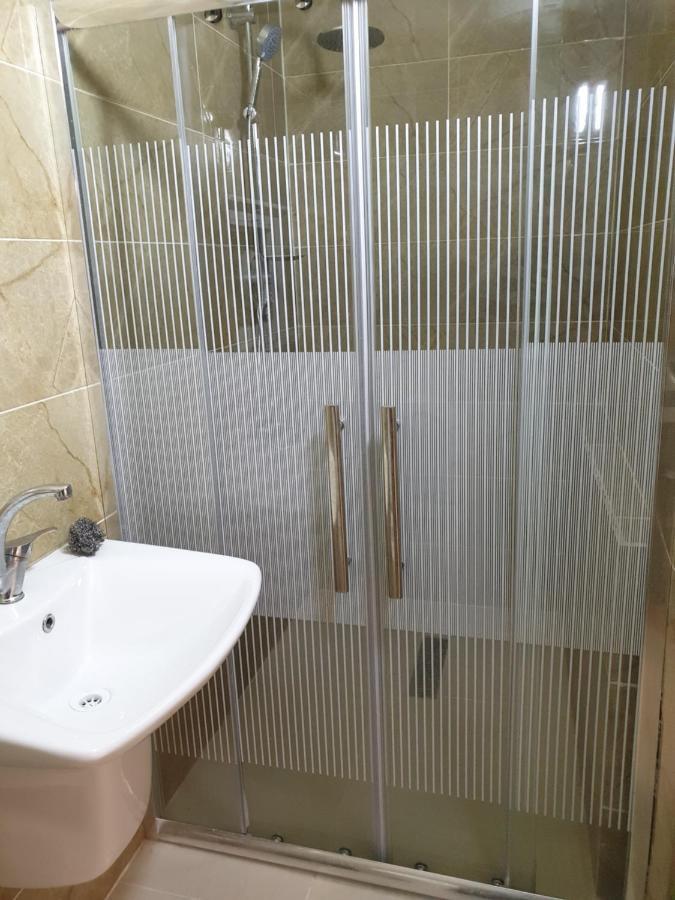 Atoom Studio Dżarasz Zewnętrze zdjęcie